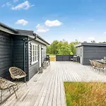 Suoma - 800m From The Sea By Interhome